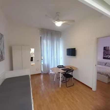 Bilocale Al Nolo, Metropolitana Mm1 Pasteur Apartment Milano Exterior foto